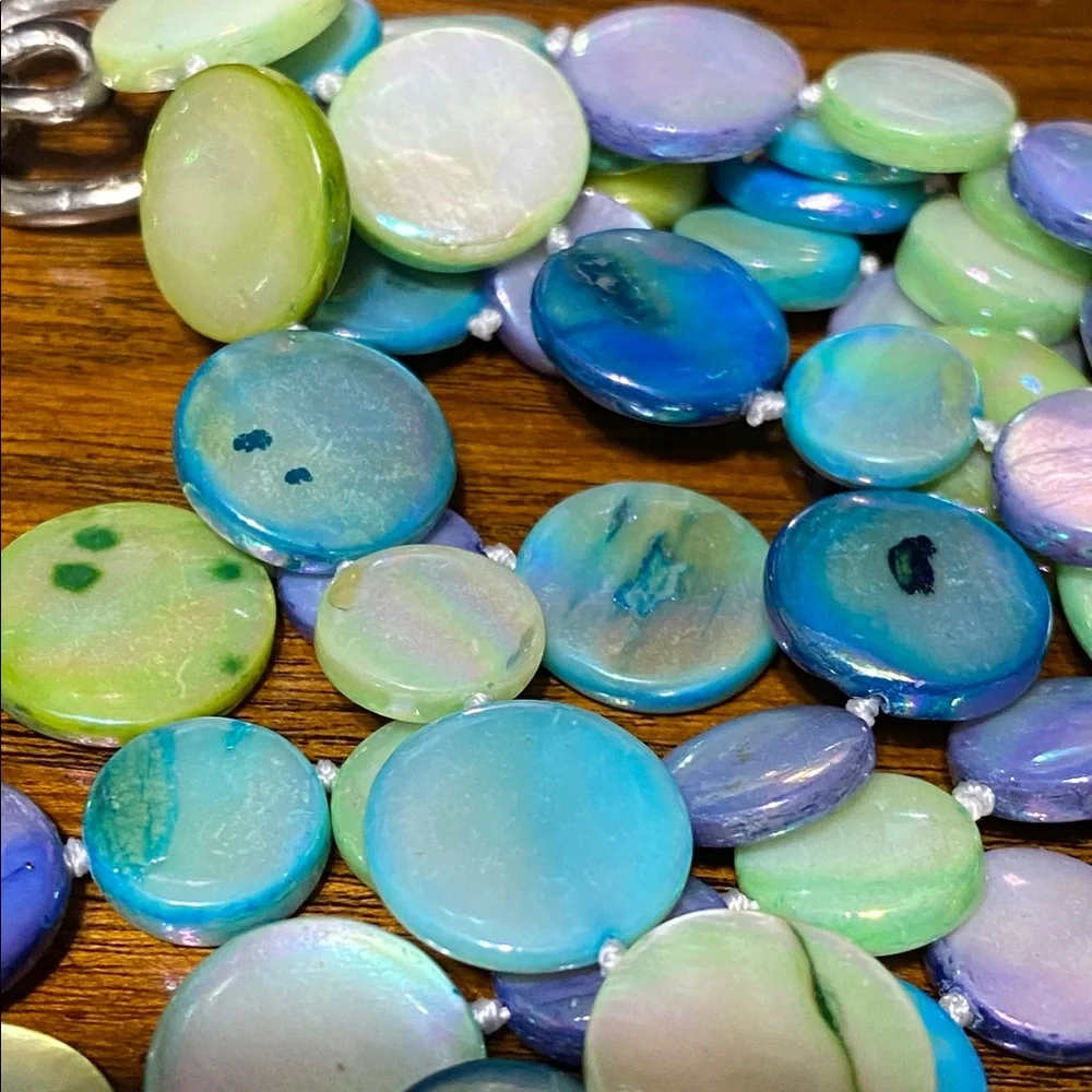 6 strand blue green purple mother of Pearl shell disc necklace - Picture 6 of 11